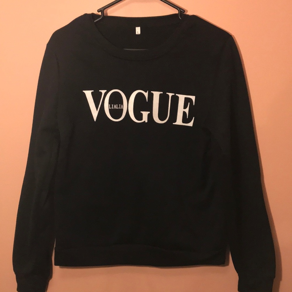 Never Worn Black VOGUE pullover